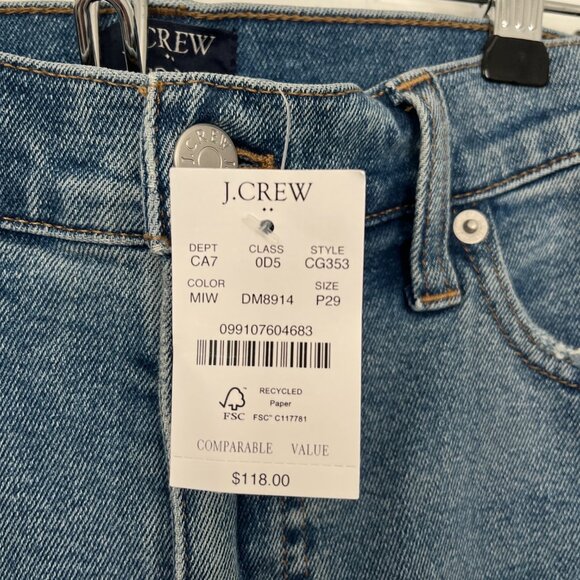 NWT: J. Crew Petite Flare Crop Jean in Signature Stretch - Misty Indigo Wash - Picture 8 of 8